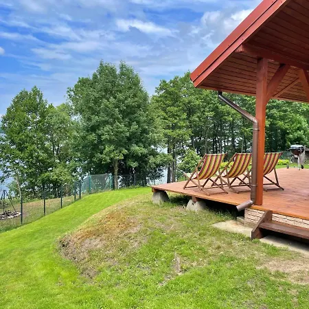 Nad Jeziorem W Leleszkach Holiday home