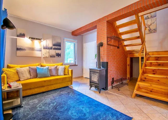 Holiday home Nad Jeziorem W Leleszkach Leleszki